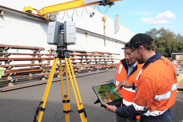Technicians perform RailQ 3D Runway Survey