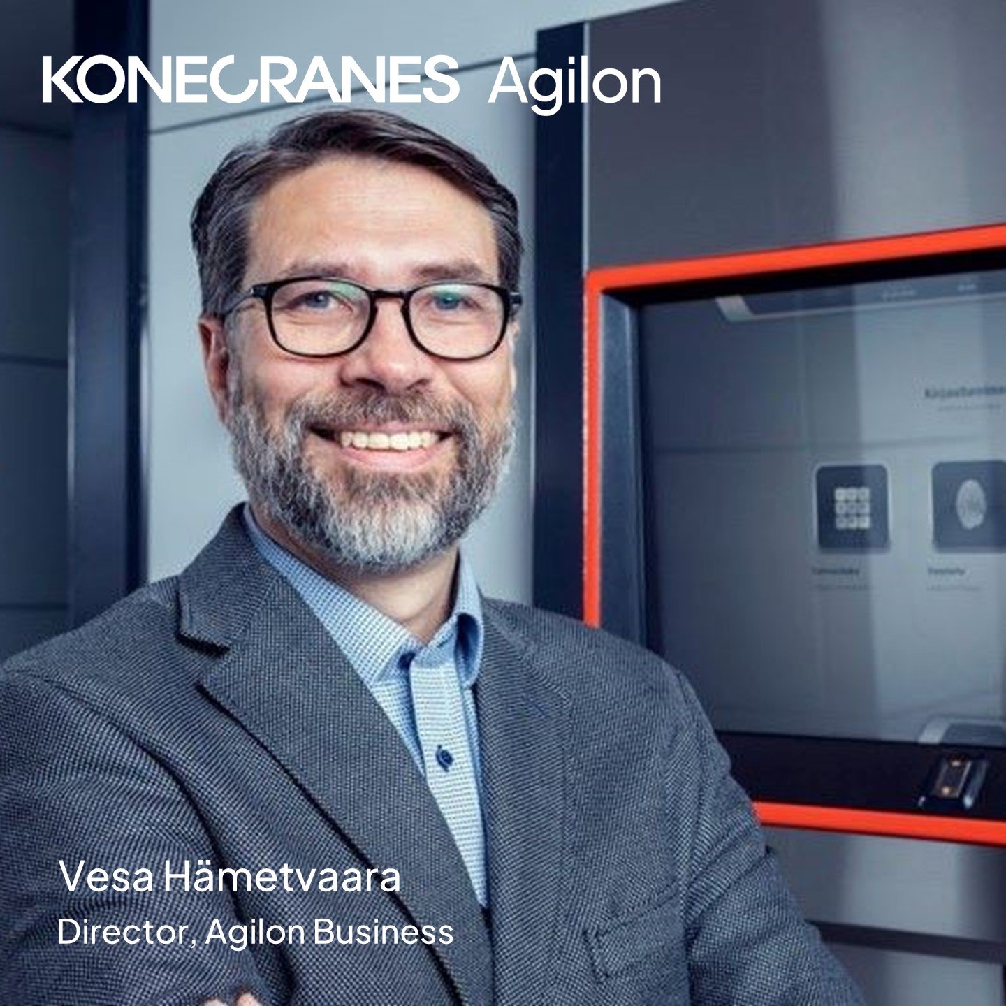 Konecranes Agilon Director Vesa Hämetvaara standing in front of the Agilon user access point touch screen