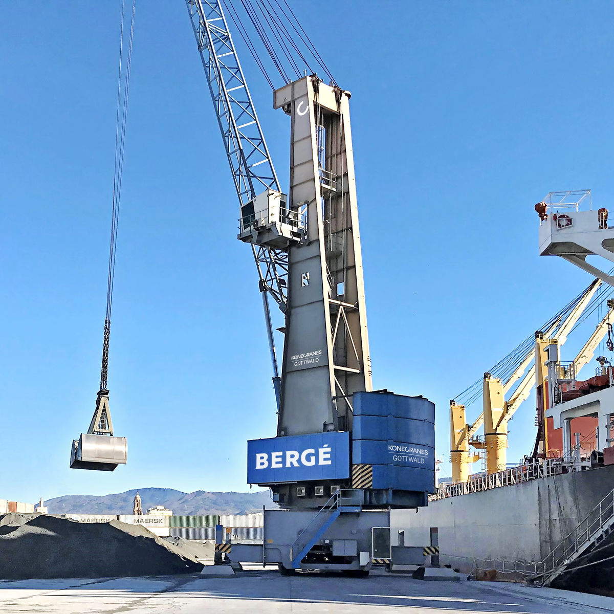 more-productivity-with-used-mobile-harbor-crane-konecranes